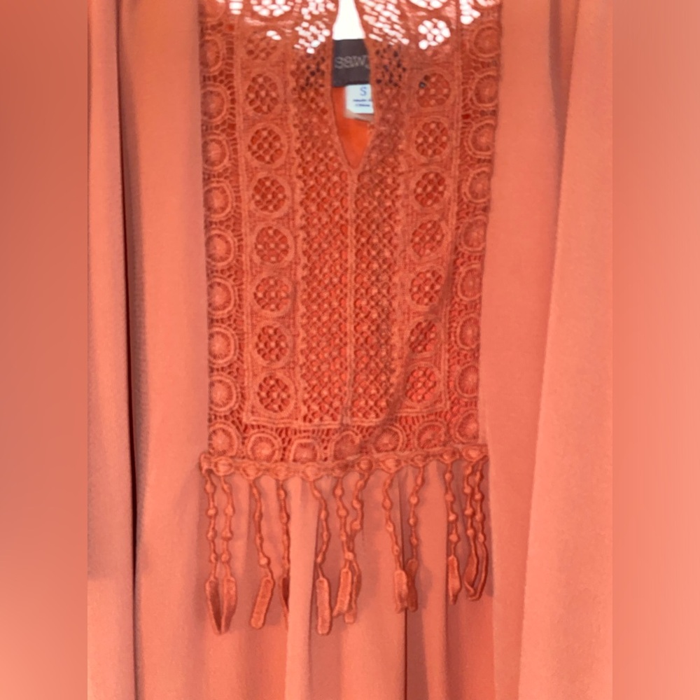 Dress - Picture 3 of 4